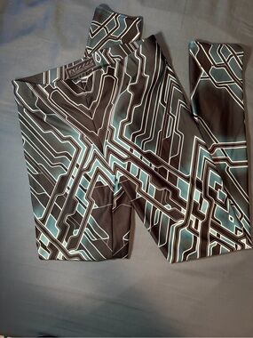 Cyberpunk Circuit-Print Women's Performance Leggings in Black & Teal